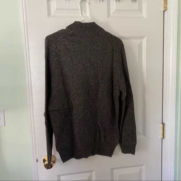 NWT! Men’s Jos.A.Bank Dark Gray Knit Sweater - Picture 2 of 3